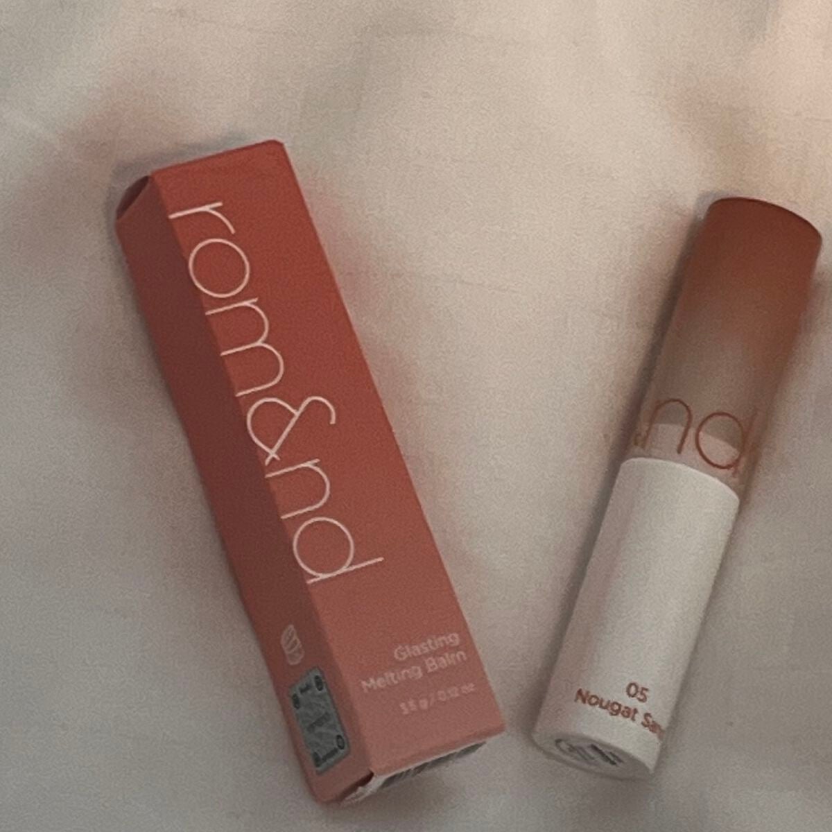 グラスティングメルティングバーム/rom&nd/リップバームを使ったクチコミ(1枚目)