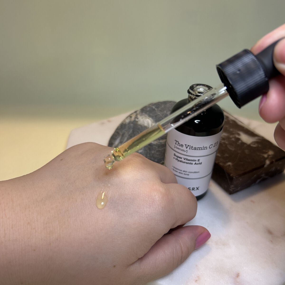 RXザ・ビタミンC23セラム/COSRX/美容液を使ったクチコミ（2枚目）