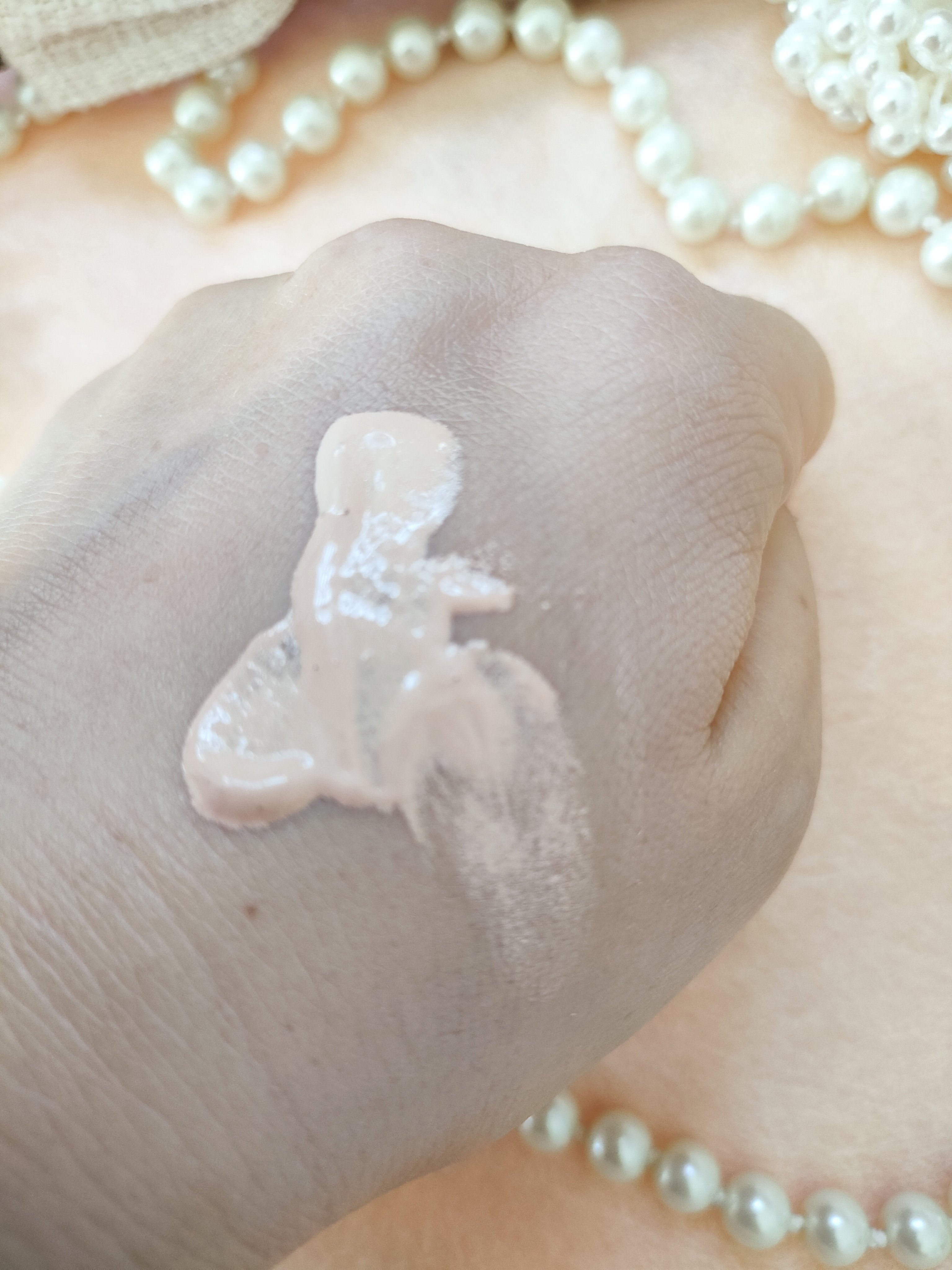 ロージー グロウライザー/DECORTÉ/化粧下地を使ったクチコミ（2枚目）