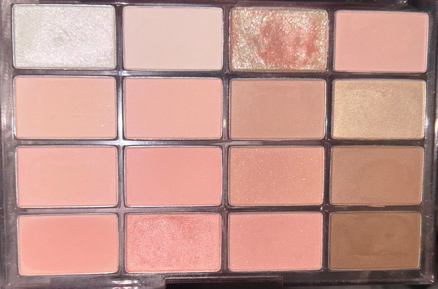 ソフトブラーリングアイパレット/wakemake/アイシャドウパレットを使ったクチコミ(1枚目)