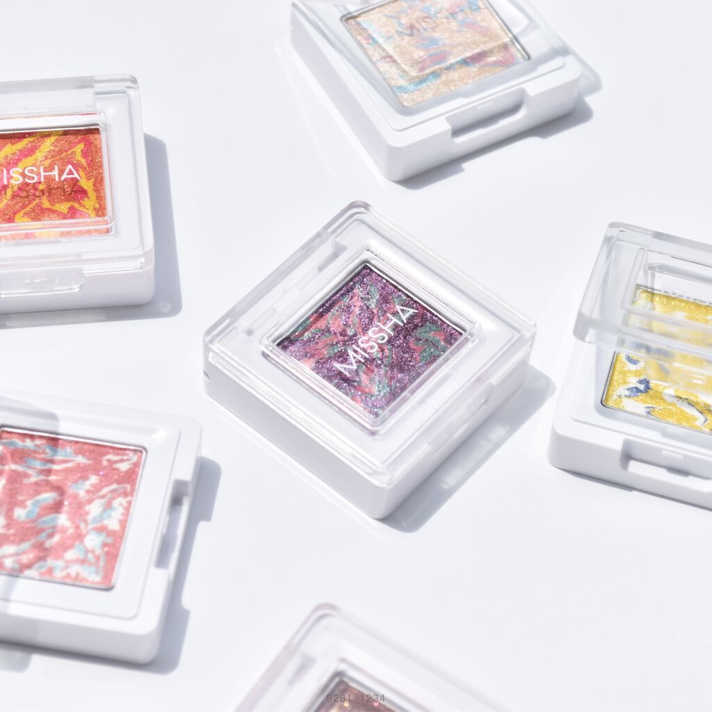グリッタープリズム シャドウ マーブル グリッタープリズム シャドウマーブル GBR06/MISSHA/単色アイシャドウを使ったクチコミ（1枚目）