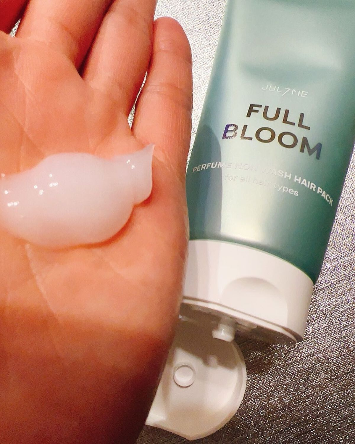 パフュームヘアエッセンス/JUL7ME/ヘアトリートメントを使ったクチコミ(5枚目)