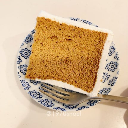 Noel@フォロバ on LIPS 「ローソンの冷凍アールグレイ🤎シフォンケーキ🍰気になって買ってみ..」(5枚目)