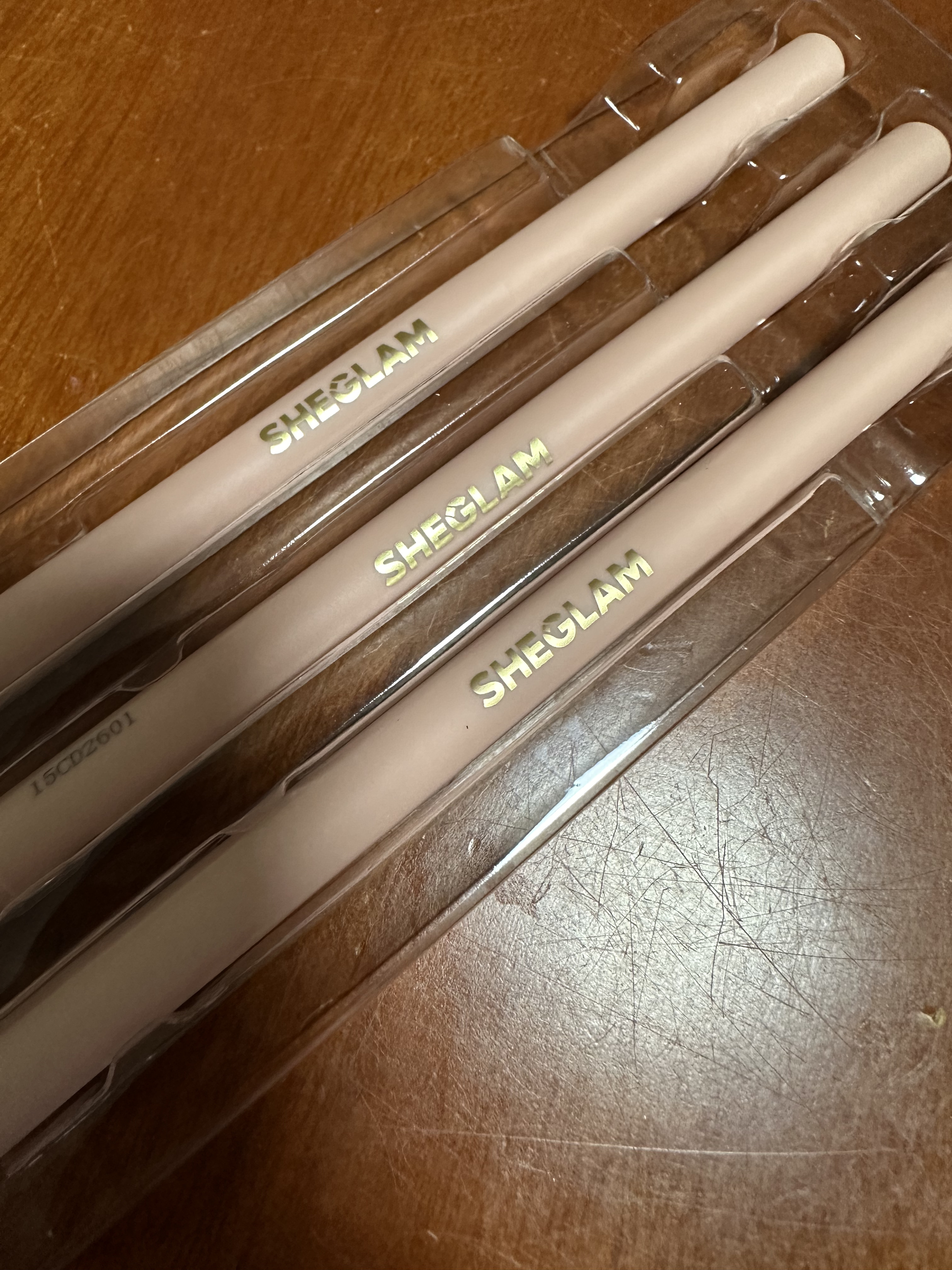 リップダズラーグリッターキット/SHEGLAM/その他キットセットを使ったクチコミ（3枚目）