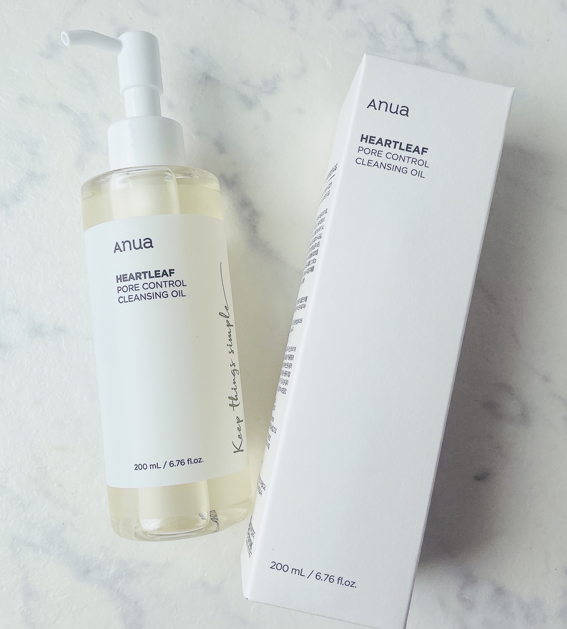 Anuaドクダミ ポアコントロールクレンジングオイル

使い心地はすごくサラッとしたオイル
香りはなく、香り系はちょっとって方にもおすすめかなと感じます。
ウォータープルーフのマスカラとかは別で落としてます。
皮脂スッキリ、さっぱりな洗い上