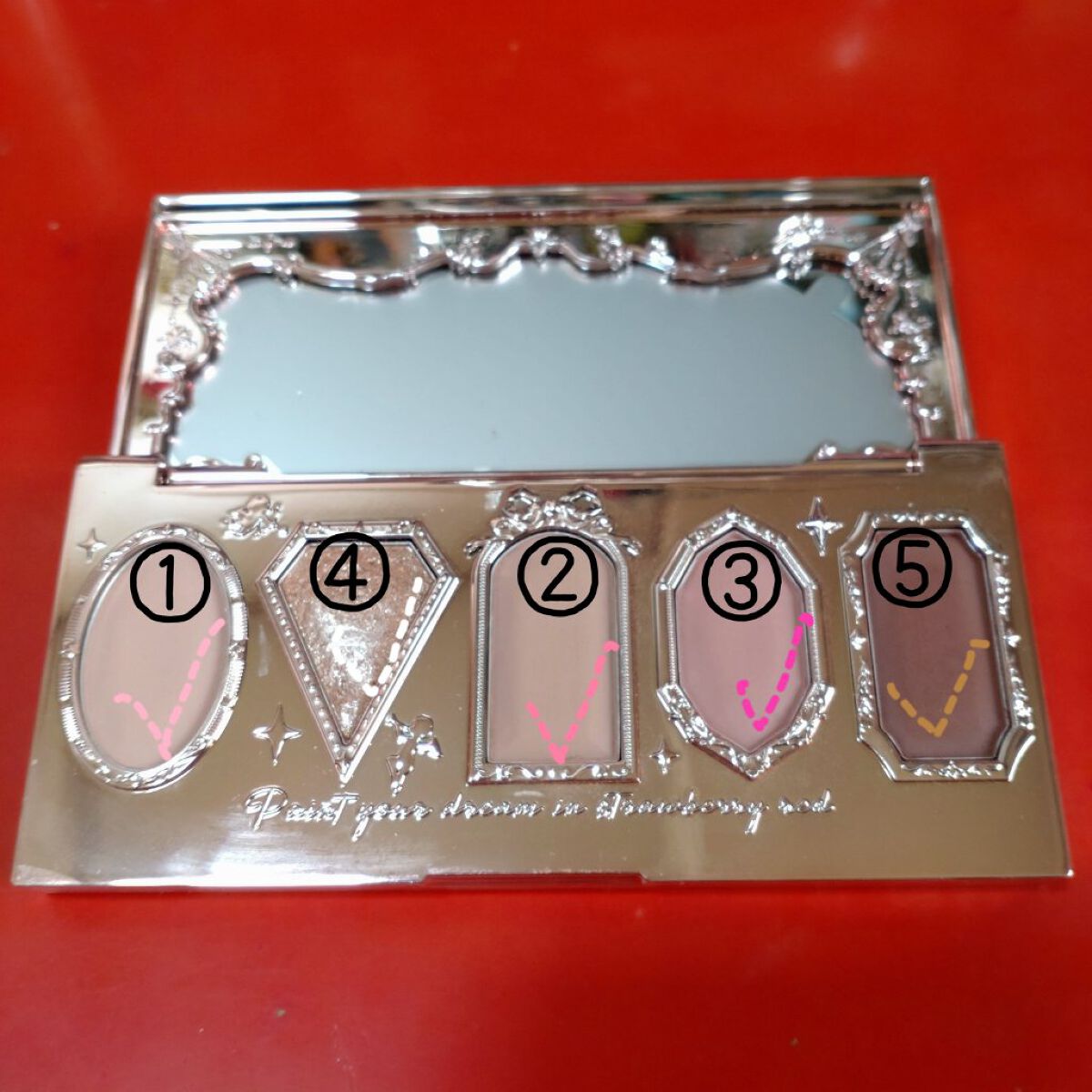 ストロベリーロココ アイシャドウパレット/FlowerKnows/アイシャドウパレットを使ったクチコミ（2枚目）