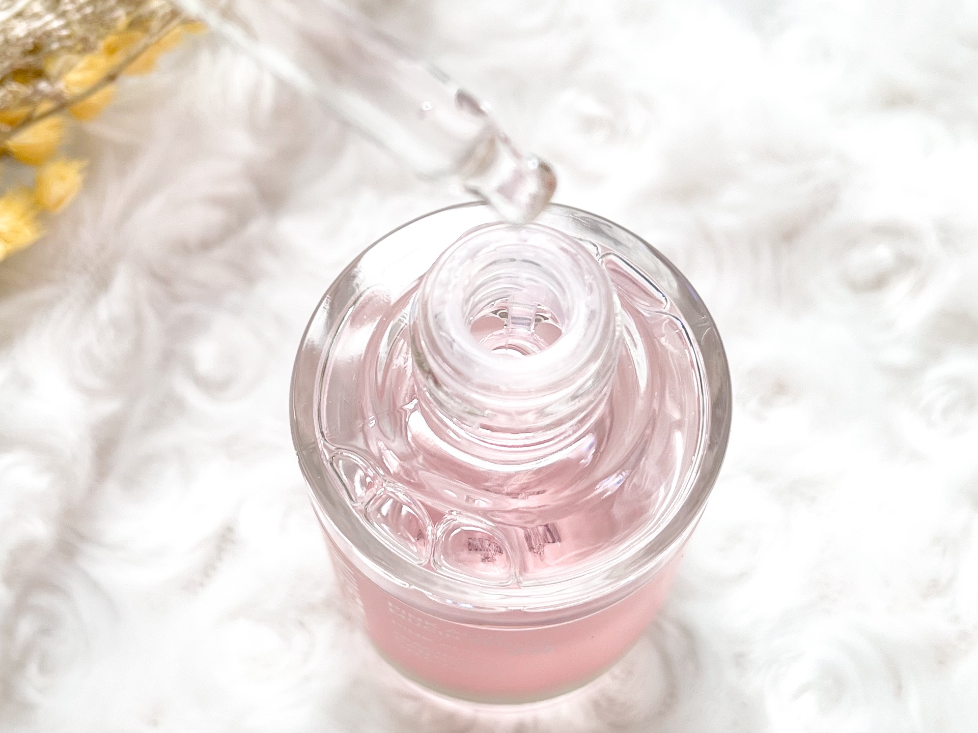 ピンクアロエムチンセラム/APRILSKIN/美容液を使ったクチコミ（2枚目）