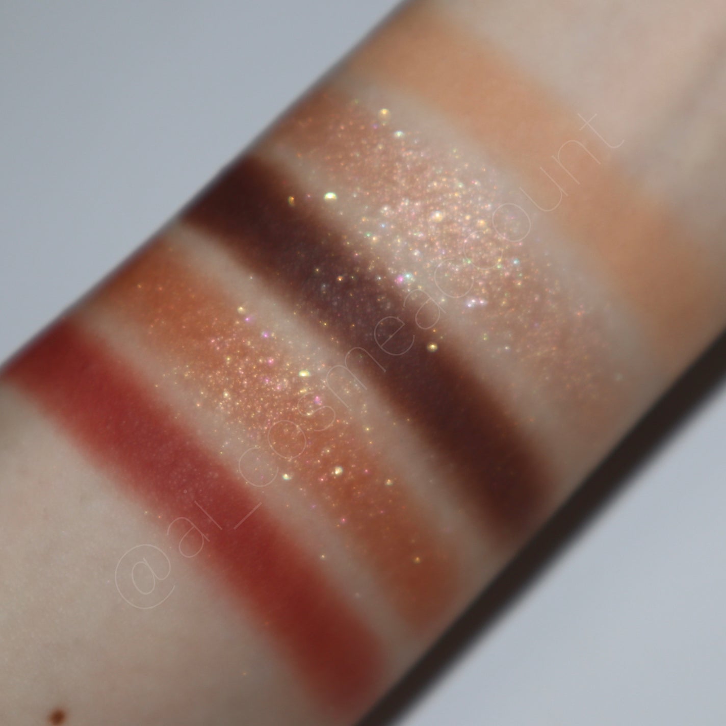 ニューデップスアイシャドウパレット/hince/アイシャドウパレットを使ったクチコミ(3枚目)