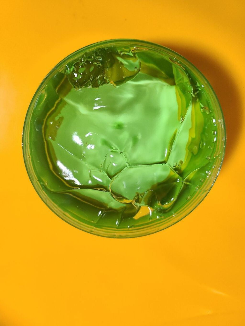 ここぁ on LIPS 「最近流行りの…アロエジェル。早速買ってみました🎵ドンキで購入し..」(2枚目)