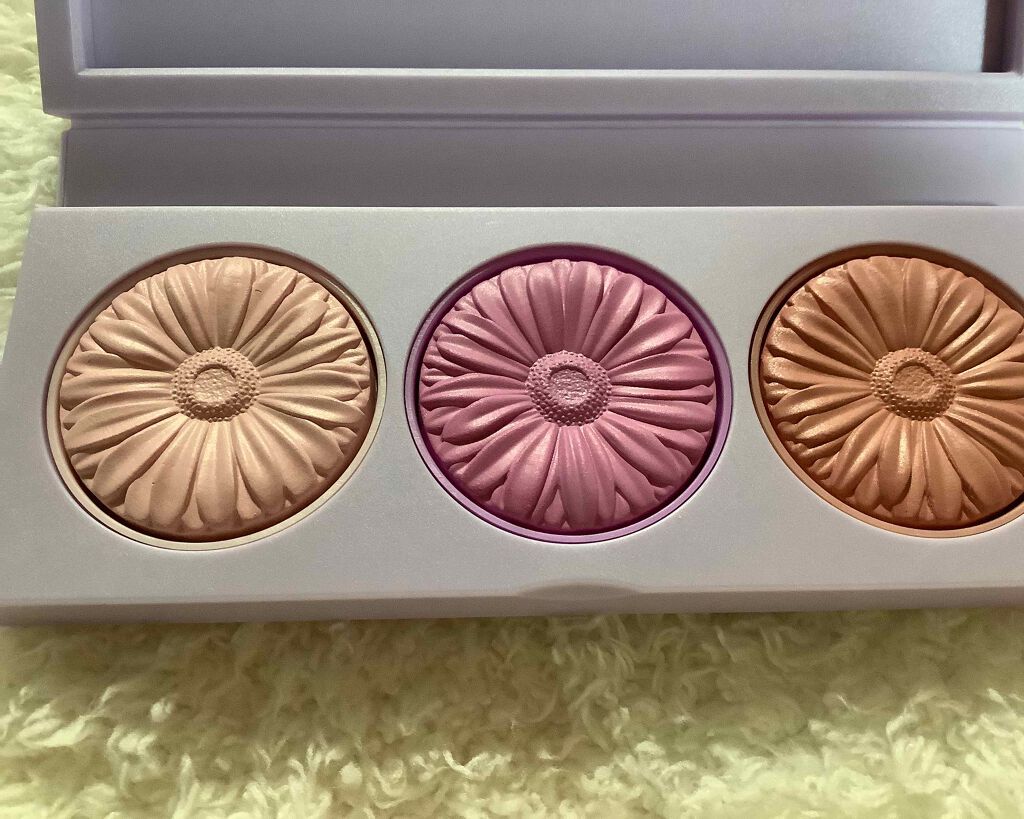 チーク ポップ ホリデイ コレクション/CLINIQUE/パウダーチークを使ったクチコミ（2枚目）