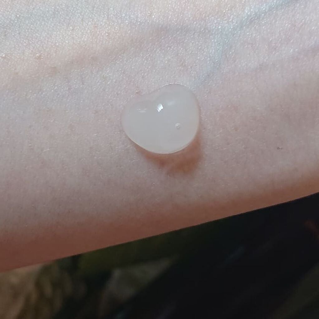 ヴィ・クラスニーサラ オールインワンセラム /プレジール/オールインワン化粧品を使ったクチコミ(6枚目)