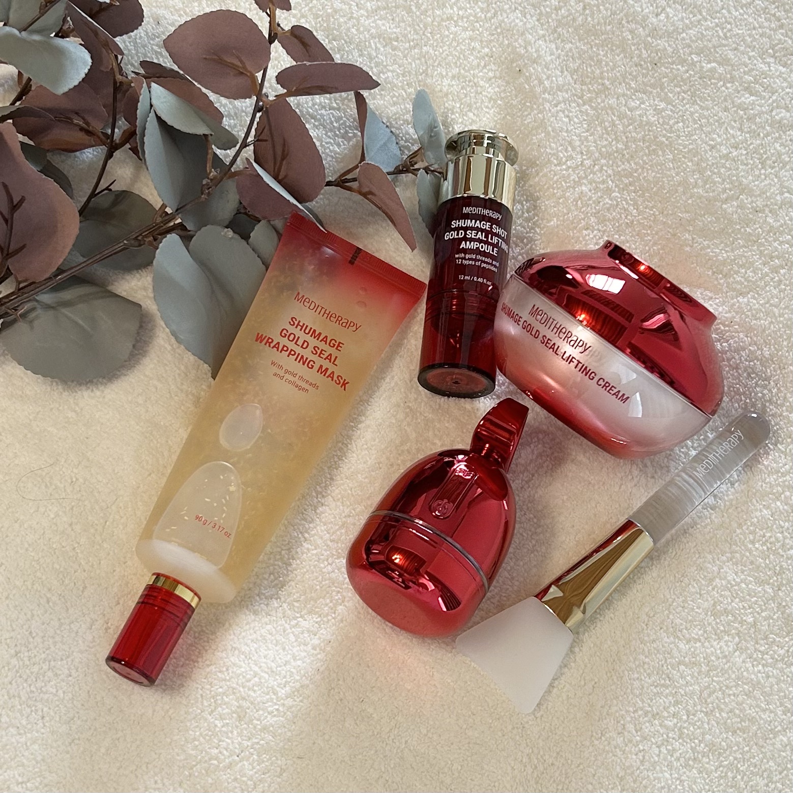 シューマジショットゴールド糸リフティングアンプル/MEDITHERAPY/美容液を使ったクチコミ（1枚目）