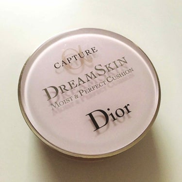 カプチュール ドリームスキン モイスト クッション SPF50 /PA+++ /Dior/クッションファンデーションを使ったクチコミ（1枚目）