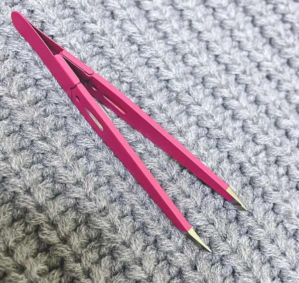 驚きの毛抜き(先斜めタイプ)/グリーンベル/毛抜き by V.SNOW.B