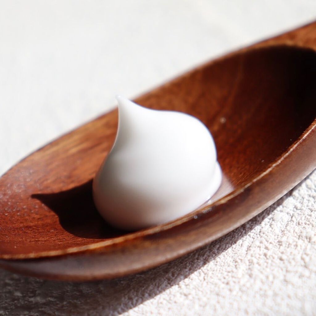 マッサージクリーム /クレアトーン/バスト・ヒップケアを使ったクチコミ（3枚目）