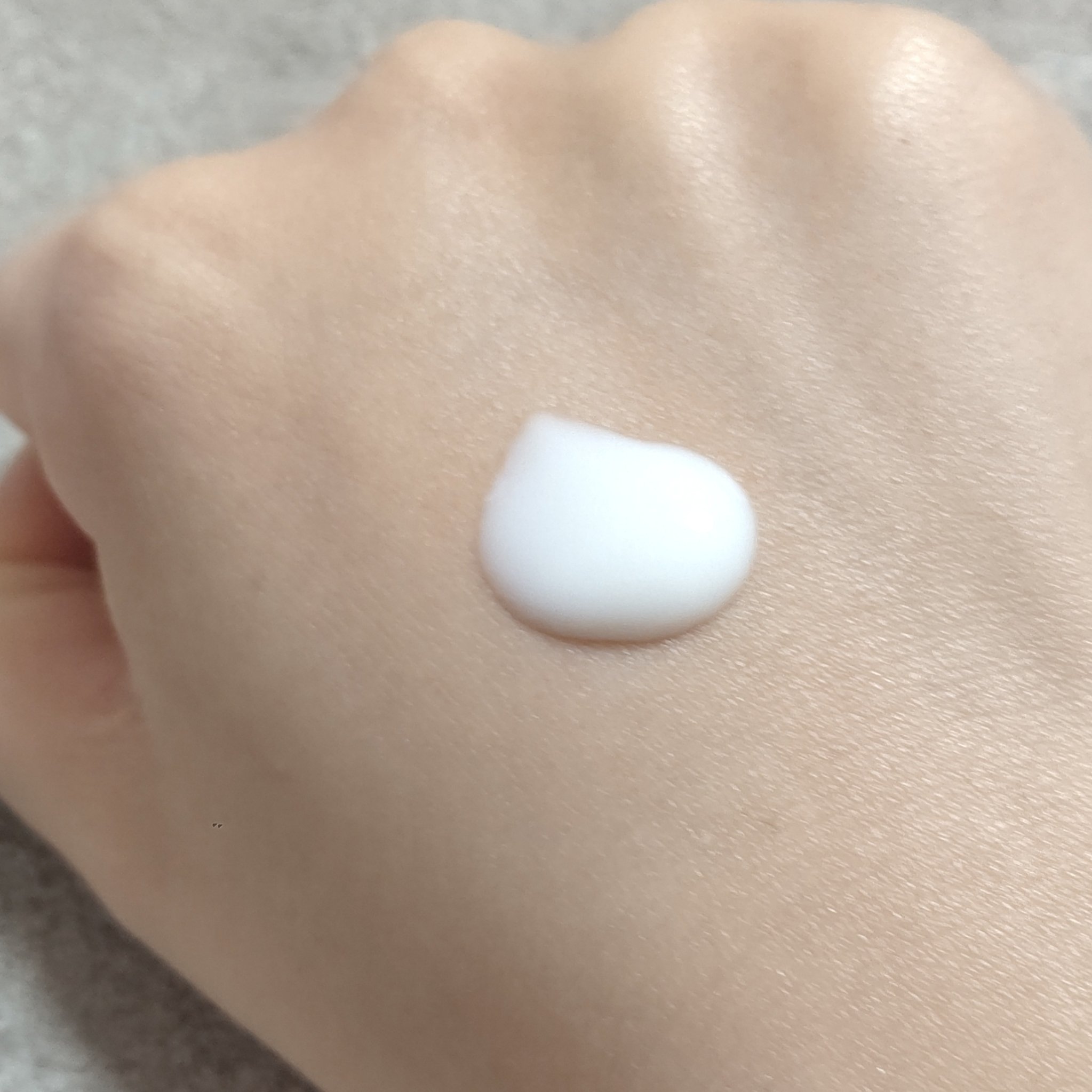 バイオウォータリーサンクリーム/TOCOBO/日焼け止めクリームを使ったクチコミ（3枚目）