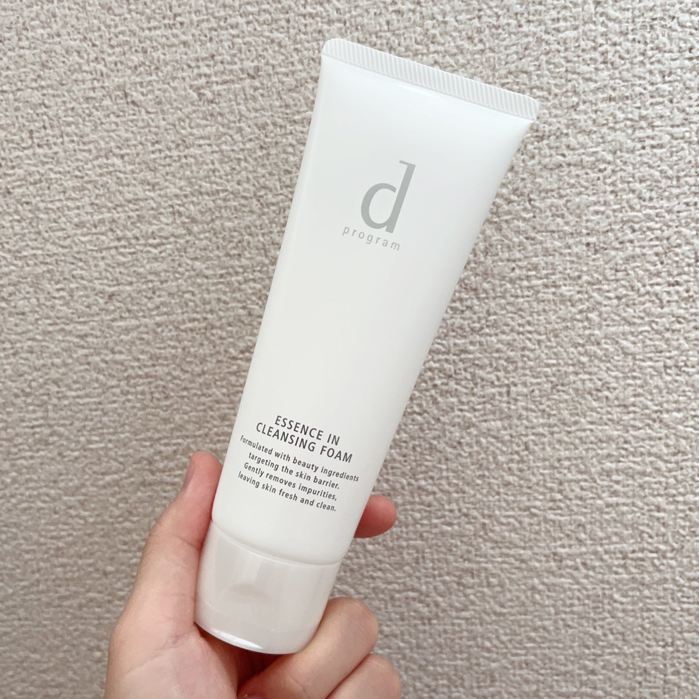 エッセンスイン クレンジングフォーム/d プログラム/洗顔フォームを使ったクチコミ(2枚目)