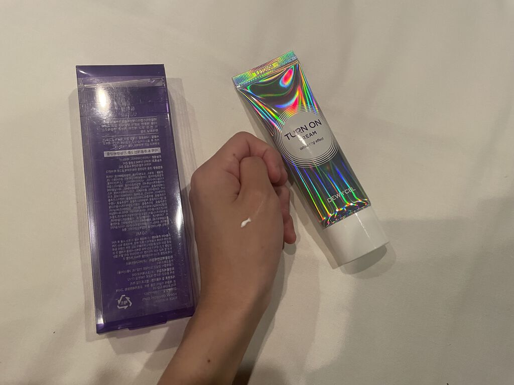 デュイセル ターンオンクリーム/DEWYCEL/フェイスクリームを使ったクチコミ（2枚目）