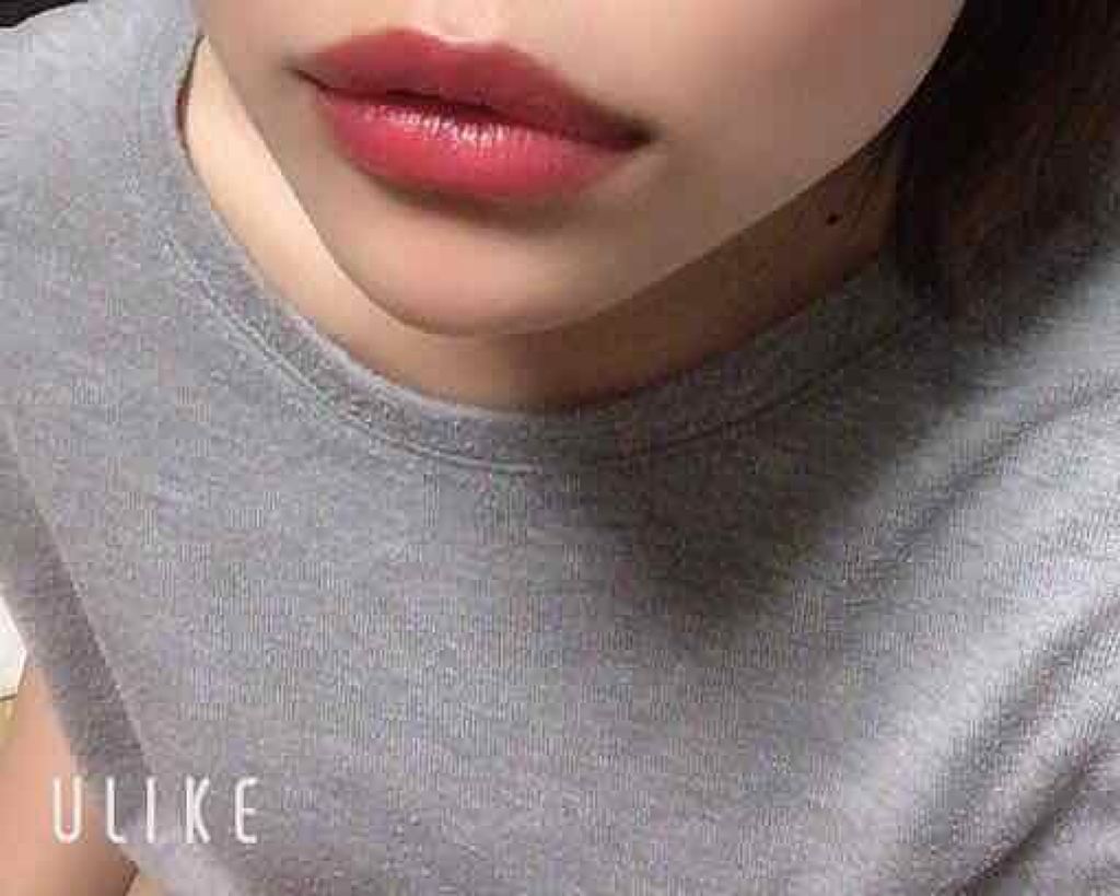 ユイルカレス/ロレアル パリ/リップグロスを使ったクチコミ（2枚目）