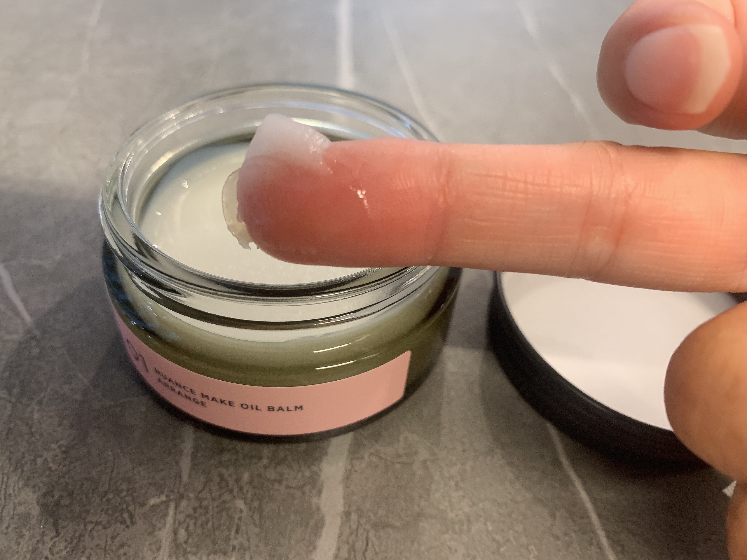 ニュアンスメイクオイルバーム アレンジ/プロスタイル/ヘアバームを使ったクチコミ（3枚目）