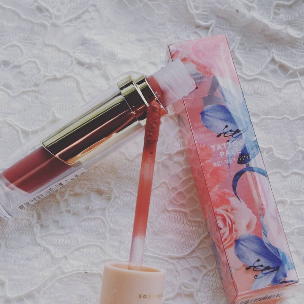 タトゥーベルベットティント/フォレンコス/リップティントを使ったクチコミ(2枚目)