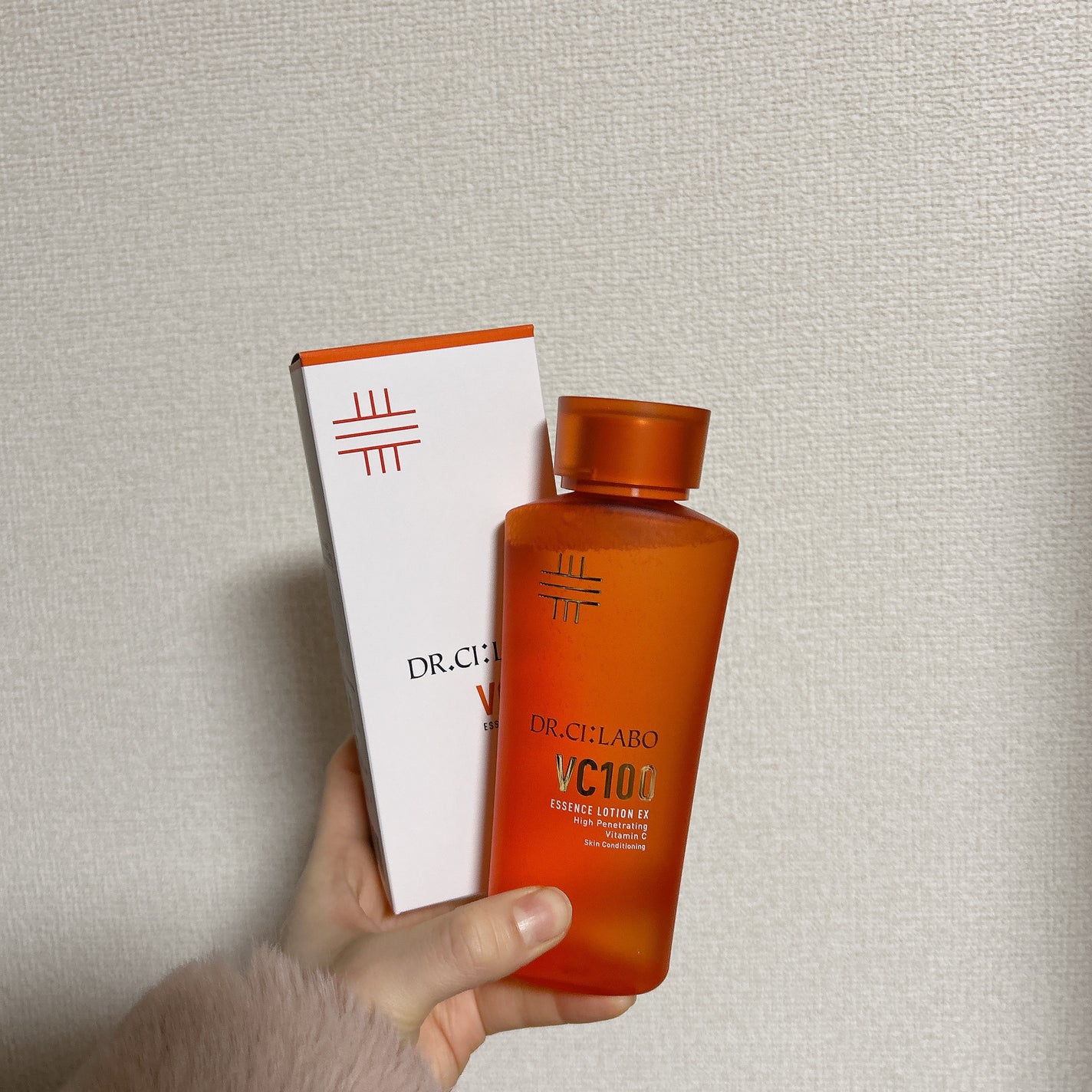 VC100ãšãã»ã³ã¹ããŒã·ã§ã³ EX/ãã¯ã¿ãŒã·ãŒã©ãâ/åç²§æ°Žã䜿ã£ãã¯ãã³ãïŒ1æç®ïŒ