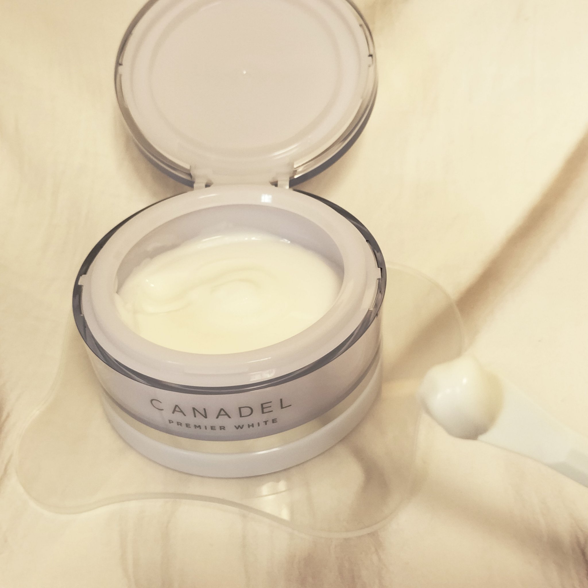 プレミアホワイト オールインワン/CANADEL/オールインワン化粧品を使ったクチコミ（3枚目）