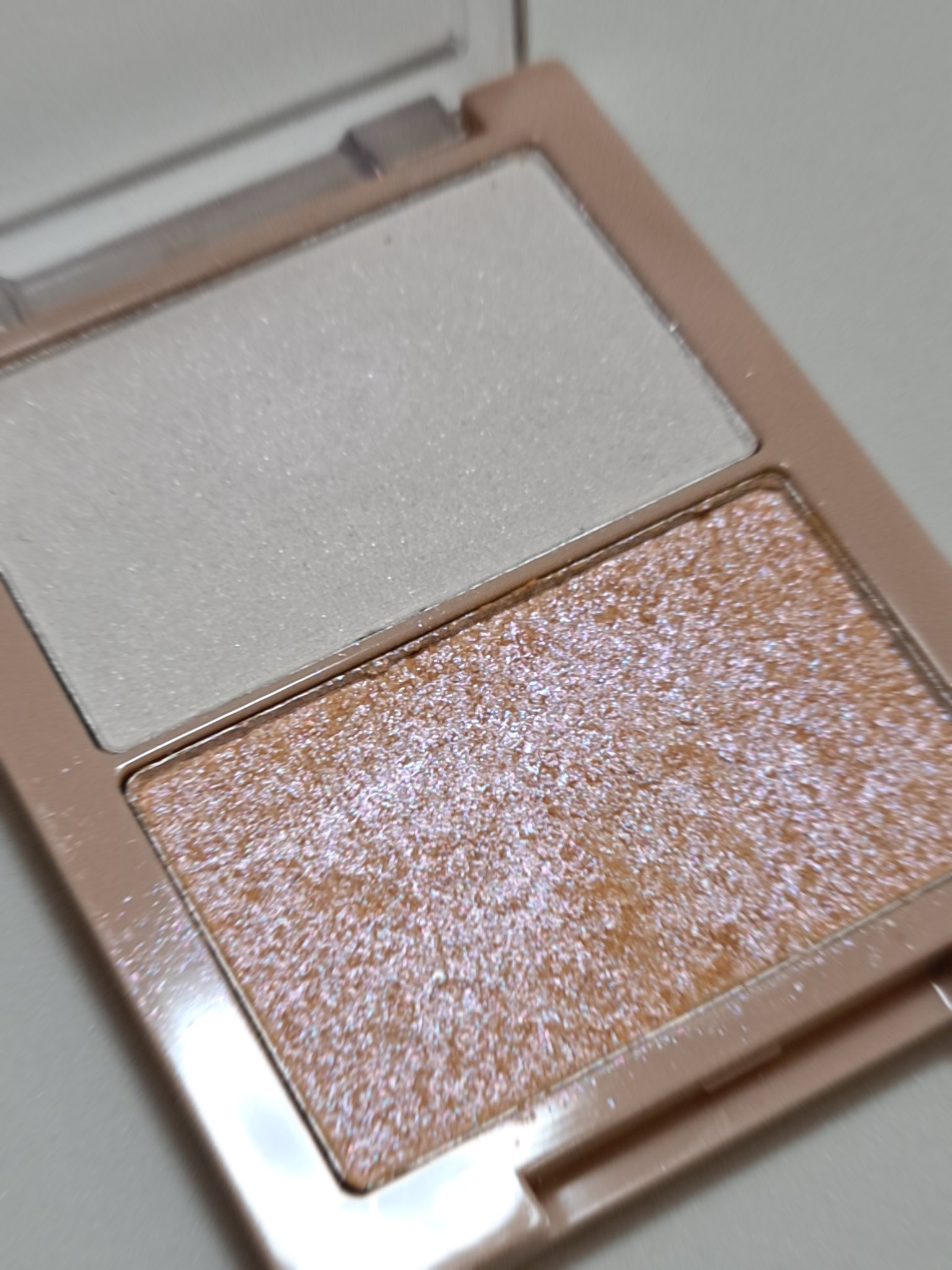 N&D パールハイライト/aZTK/パウダーハイライトを使ったクチコミ（2枚目）