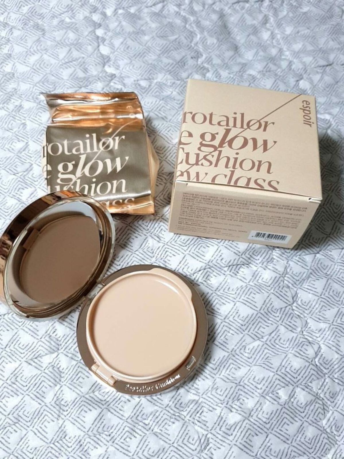 プロテーラービーグロウクッション ニュークラス/espoir/クッションファンデーションを使ったクチコミ（2枚目）