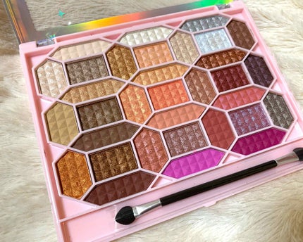 33色プロアイシャドウパレット/Dolly Angel/アイシャドウパレットを使ったクチコミ(2枚目)