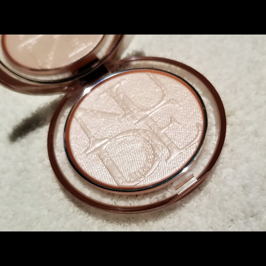 ディオールスキン ミネラル ヌード ルミナイザー パウダー/Dior/プレストパウダーを使ったクチコミ(3枚目)