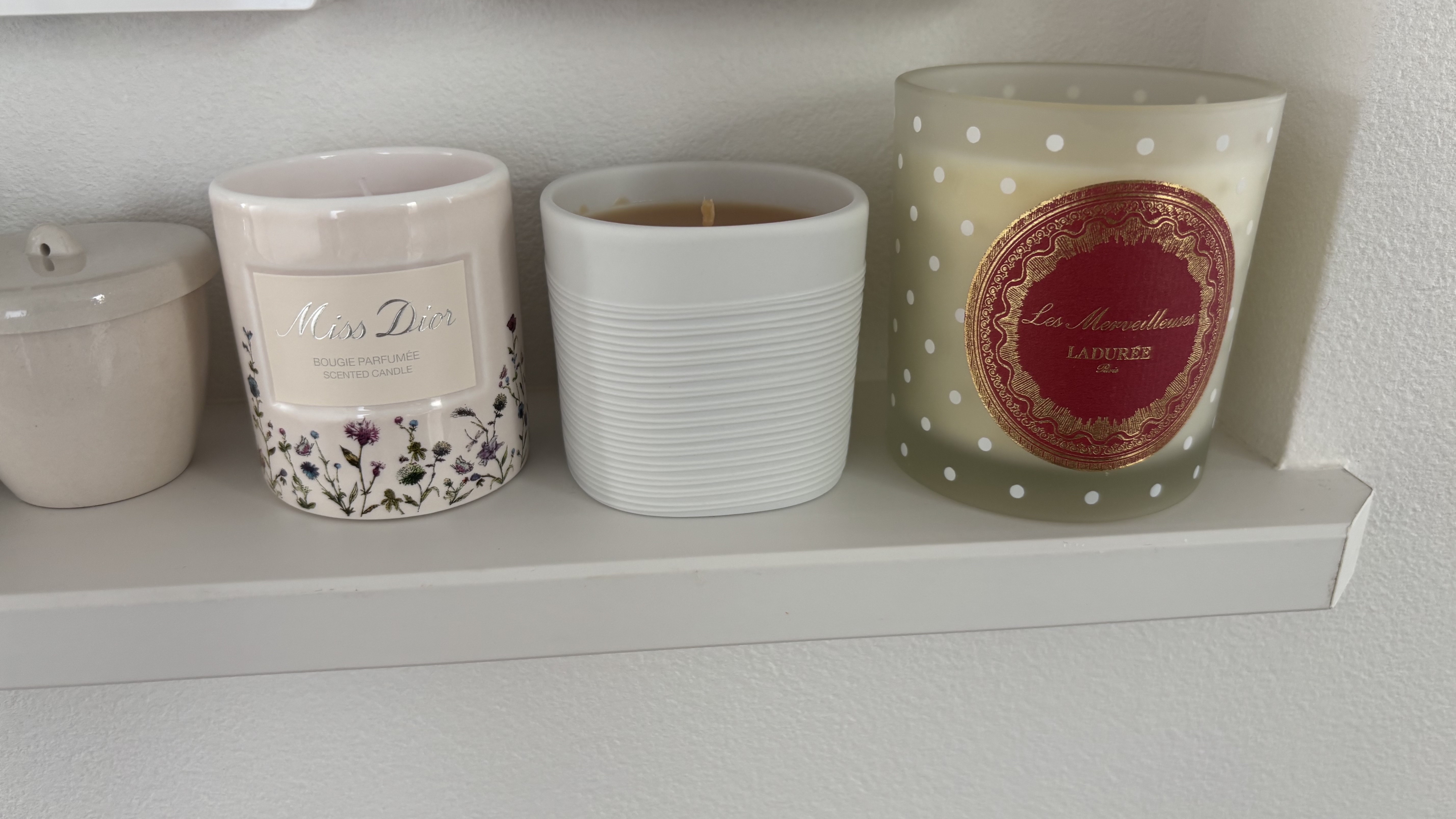 レ・メルヴェイユーズ ラデュレ  ルーム キャンドル アップル ＆バニラ/レ・メルヴェイユーズ ラデュレ/その他を使ったクチコミ（2枚目）