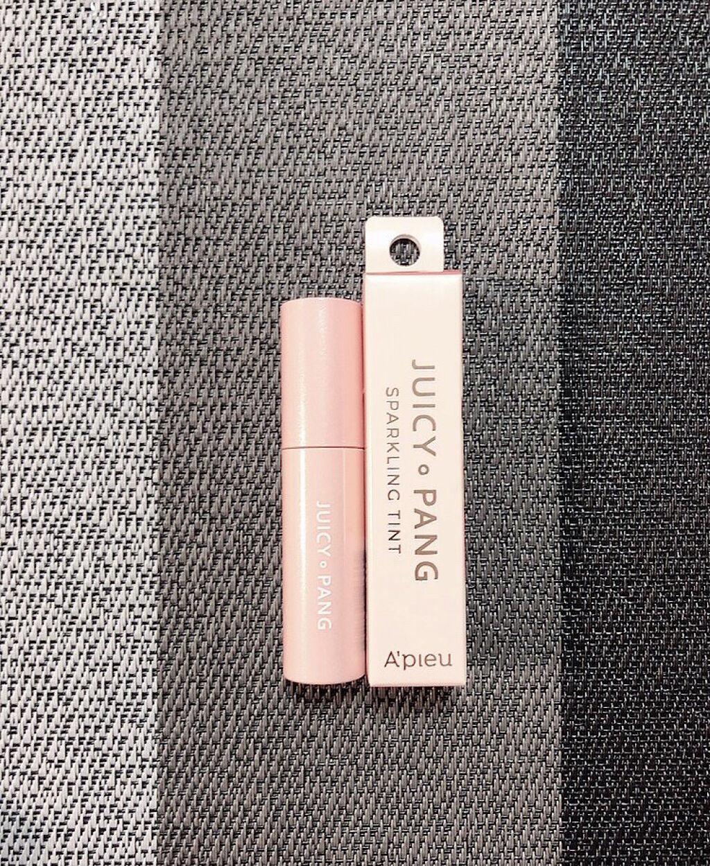 アピュー ジューシーパン スパークリングティント/A’pieu/口紅を使ったクチコミ（2枚目）