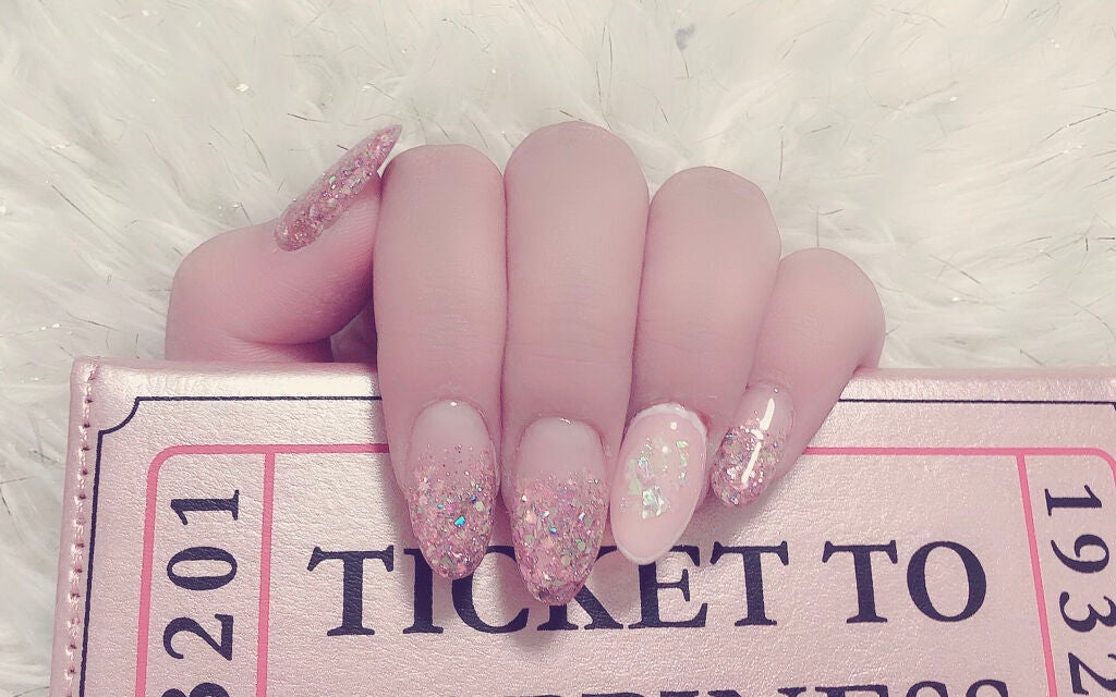 u.n on LIPS 「歴代、色々なネイルをしてきましたが、最近はワンカラーネイルばか..」(3枚目)