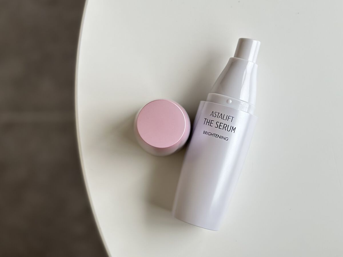 先週のように温かい日が続くと
より一層気になる紫外線。
日焼け止めは塗っているけどもう一品取り入れたい
薬用シミ予防美容液。
    
​アスタリフト ザ セラム ブライトニング
（医薬部外品）
2023.3.1発売
40mL （約50日分