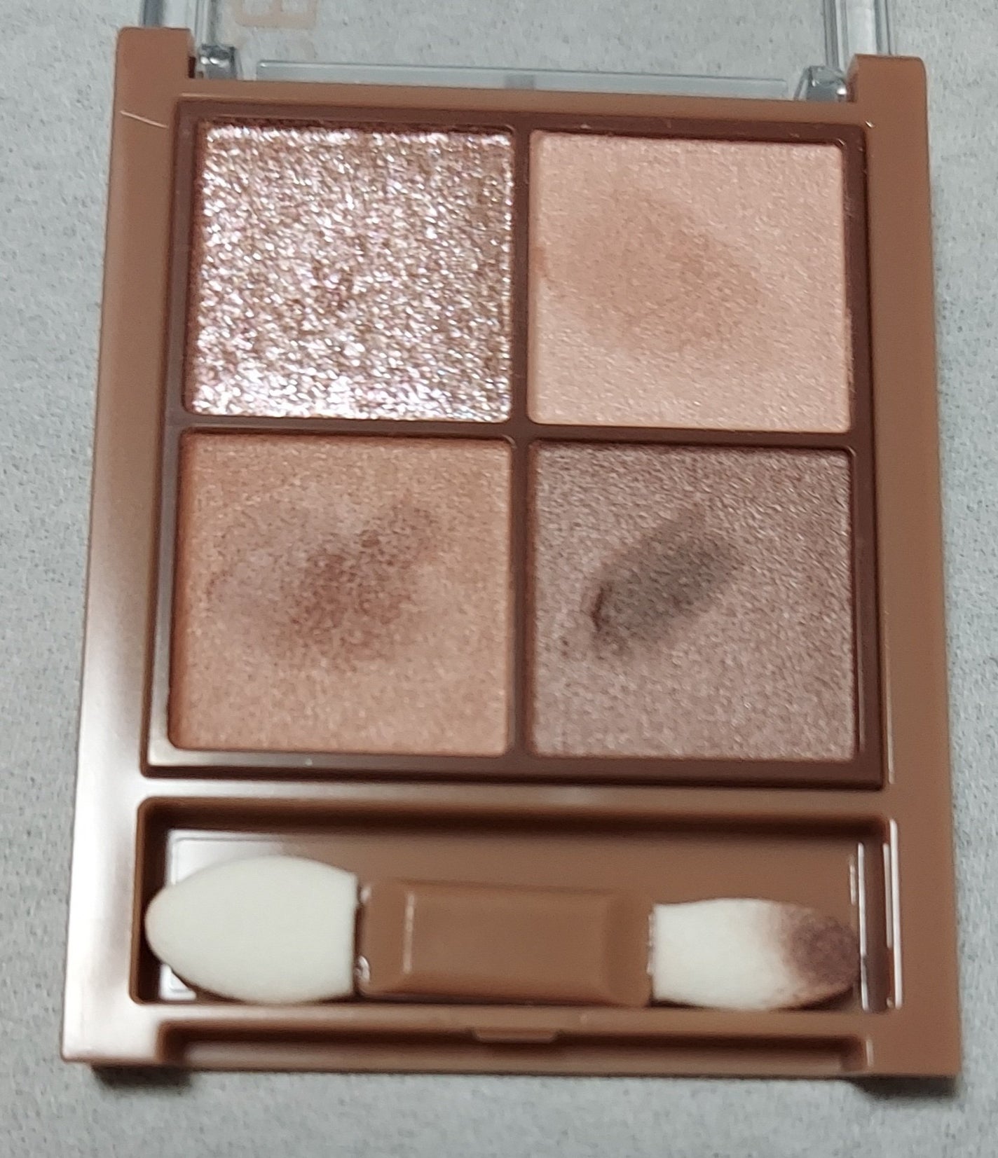 ビタートーンアイシャドウ/CEZANNE/パウダーアイシャドウを使ったクチコミ(1枚目)