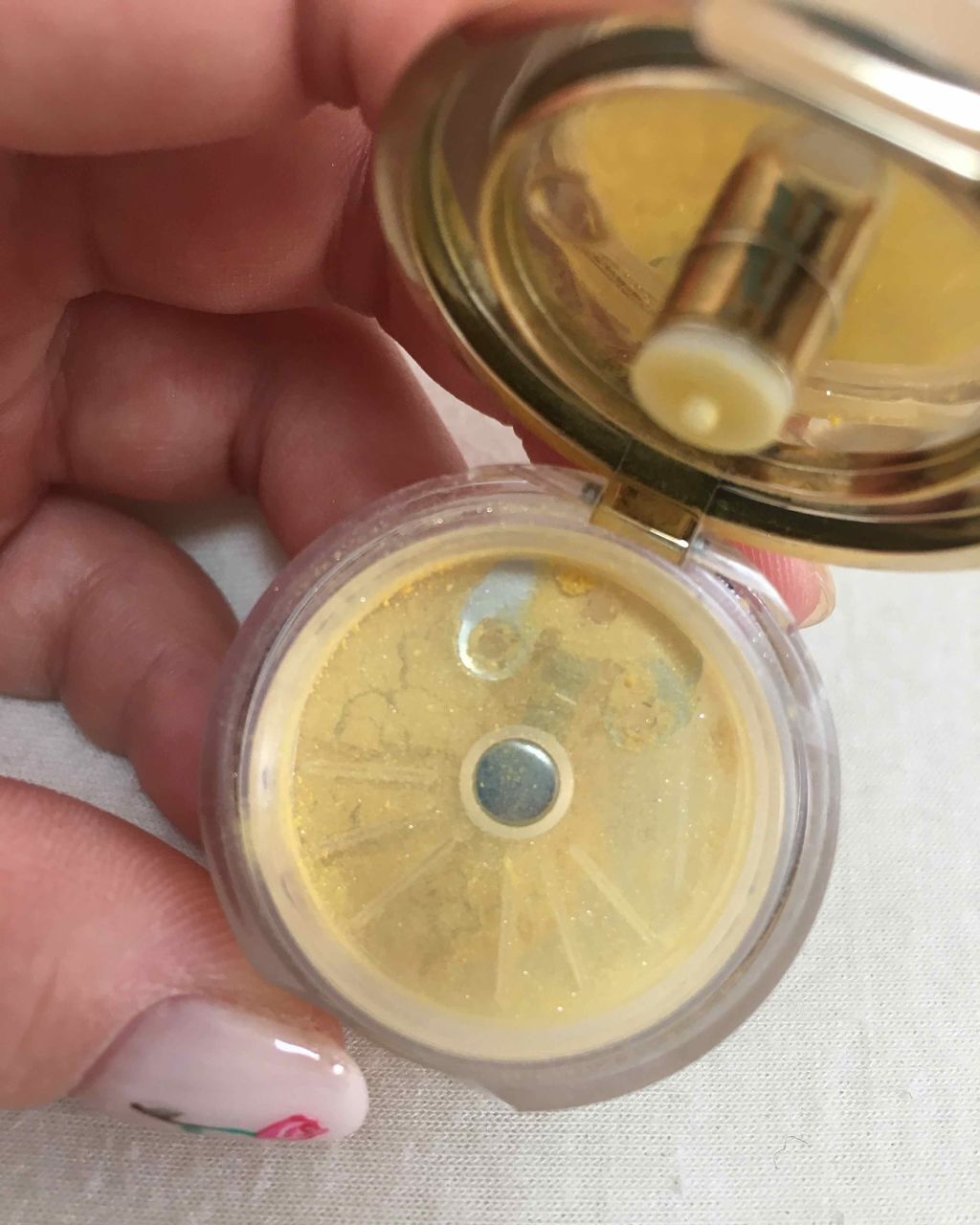 ミネラルピグメント/ONLY MINERALS/単色アイシャドウを使ったクチコミ(2枚目)