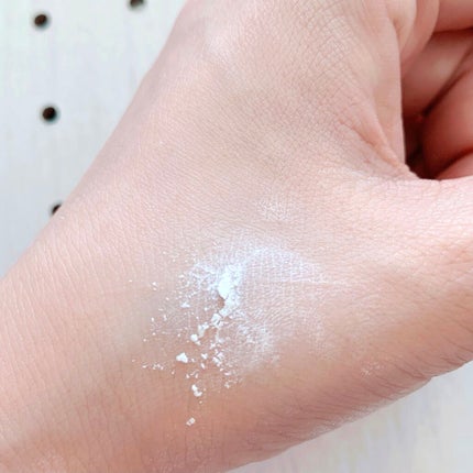 アニューム セバム コントロール パウダー/saat insight/ルースパウダーを使ったクチコミ(4枚目)