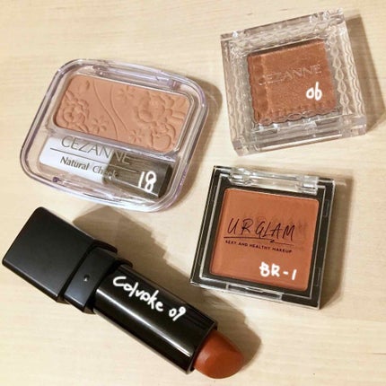 UR GLAM POWDER EYESHADOW/U R GLAM/単色アイシャドウを使ったクチコミ(1枚目)
