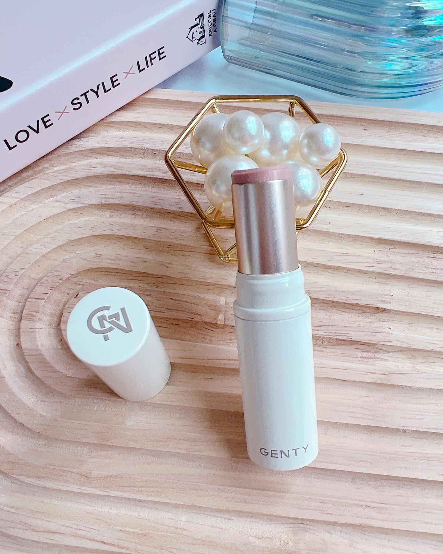 GENTY グロウブライドスティックハイライター 試してみた】GENTY グロウブライトスティックハイライターの人気色