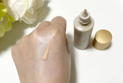 ミネラルフレッシュスキンリキッド/エトヴォス/リキッドファンデーションを使ったクチコミ(2枚目)