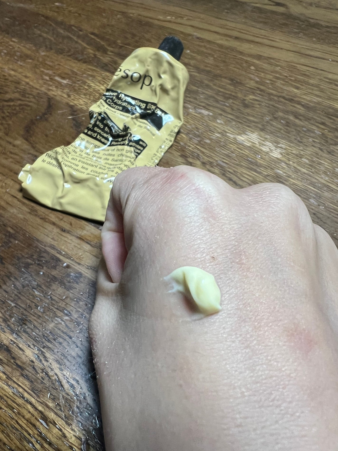 インテンシブハイドレーティングボディバーム/Aesop/ボディクリームを使ったクチコミ(3枚目)