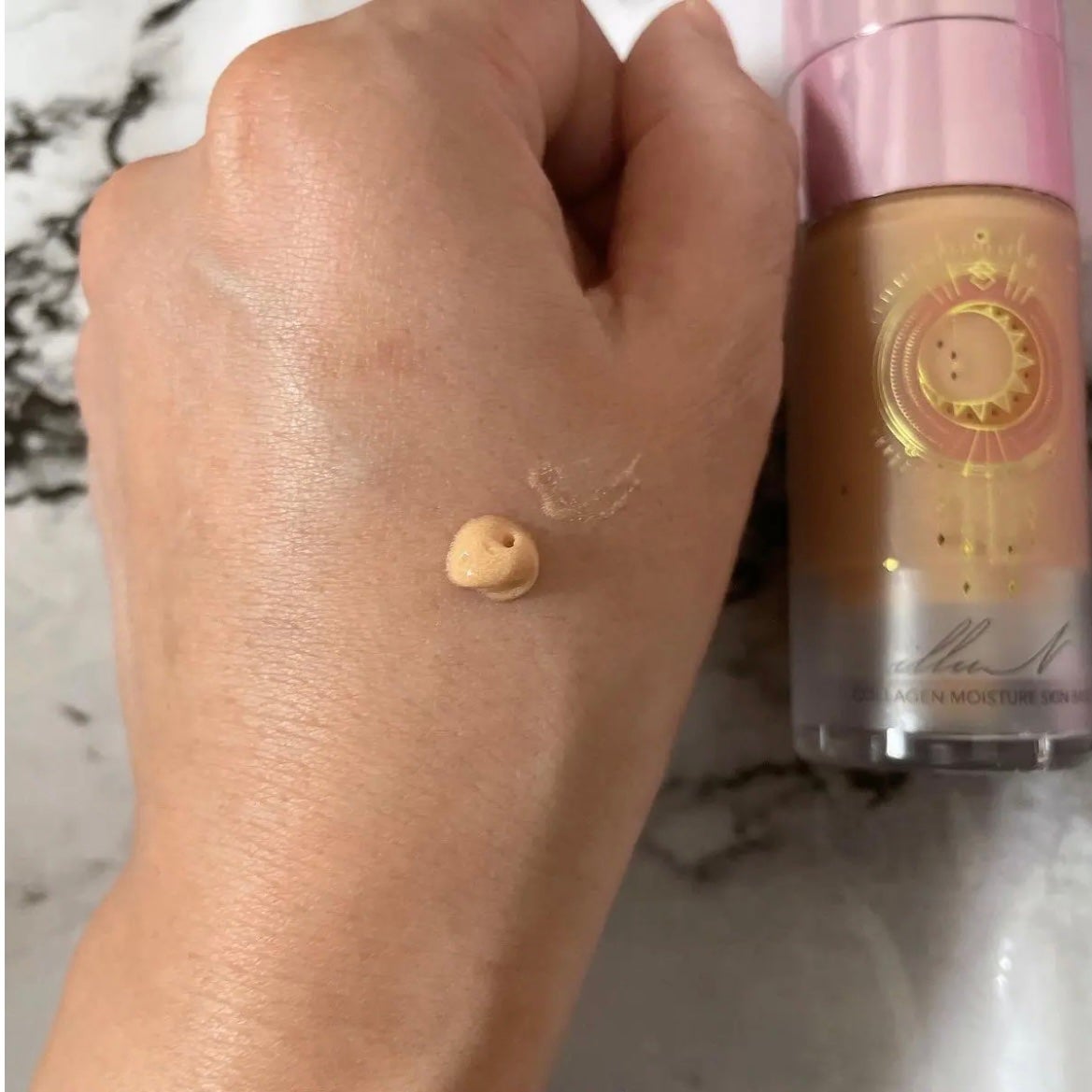 コラーゲンモイスチャースキンベース/illuN/化粧下地を使ったクチコミ(4枚目)