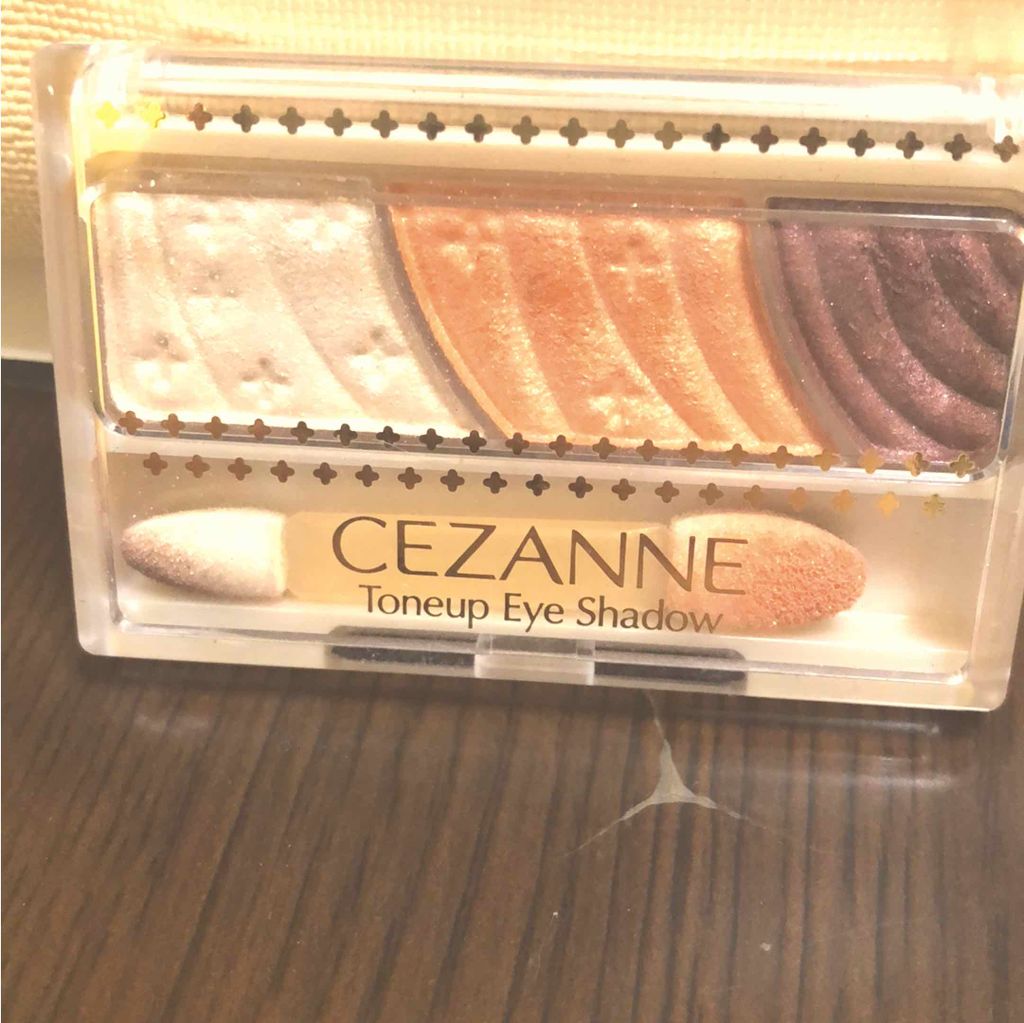 トーンアップアイシャドウ/CEZANNE/アイシャドウパレットを使ったクチコミ（1枚目）