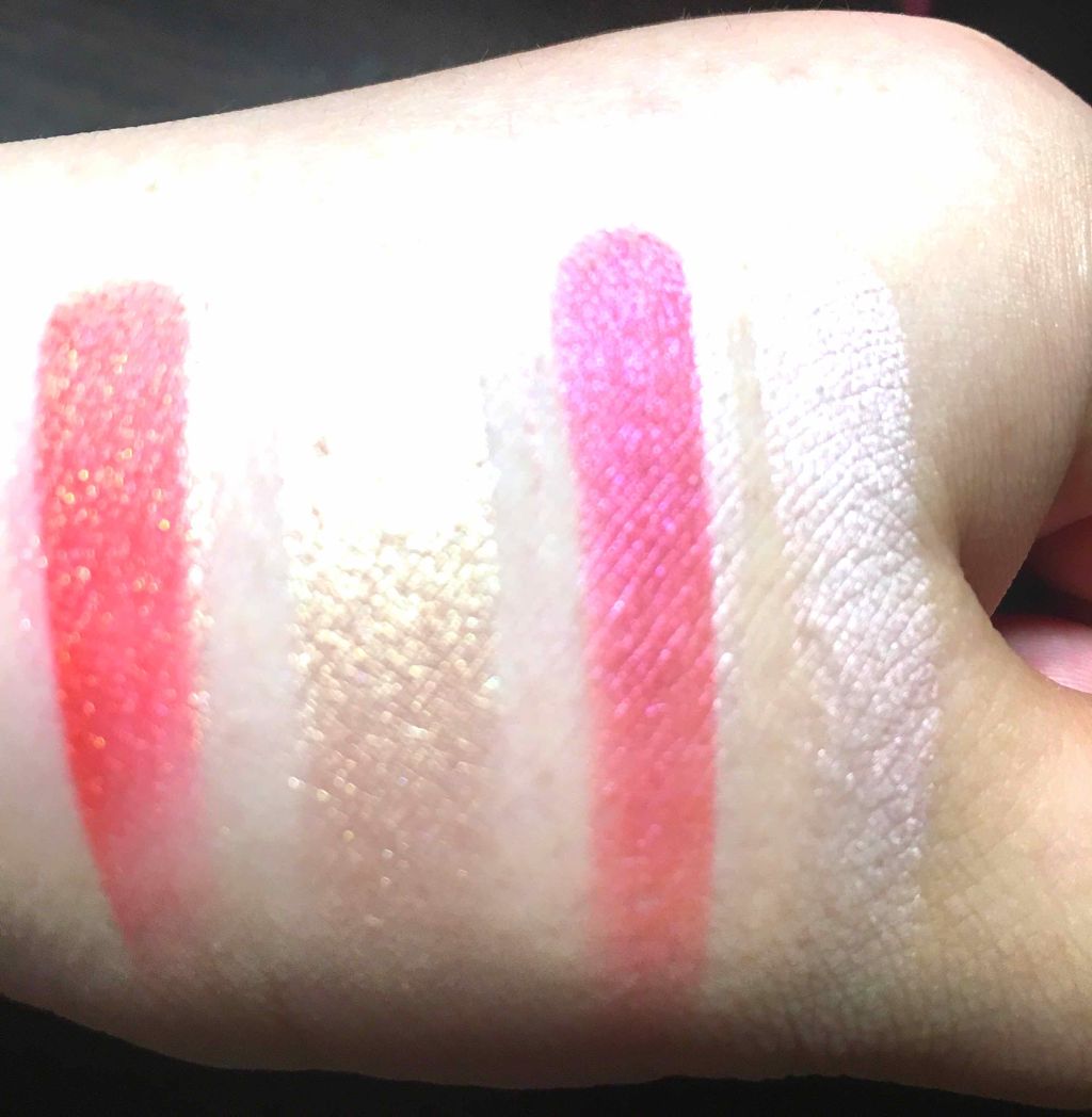 Novoアイシャドウ マガジン 18 イヤーズツートーン/NOVO/アイシャドウパレットを使ったクチコミ（3枚目）