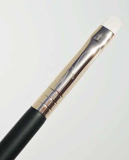 Eyeline Smudge Brush NUN06/SOOA DOR/メイクブラシを使ったクチコミ(2枚目)