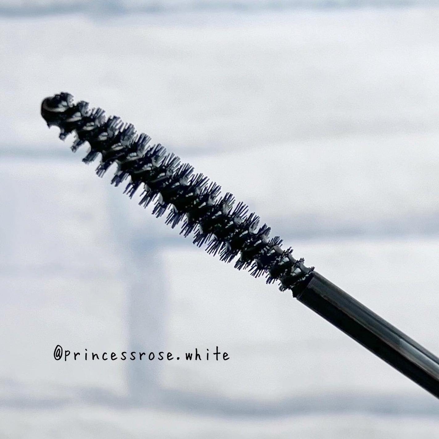 LASH & BROW ENRICHED BLACK SERUM/MARSHIQUE/まつげ美容液を使ったクチコミ(4枚目)