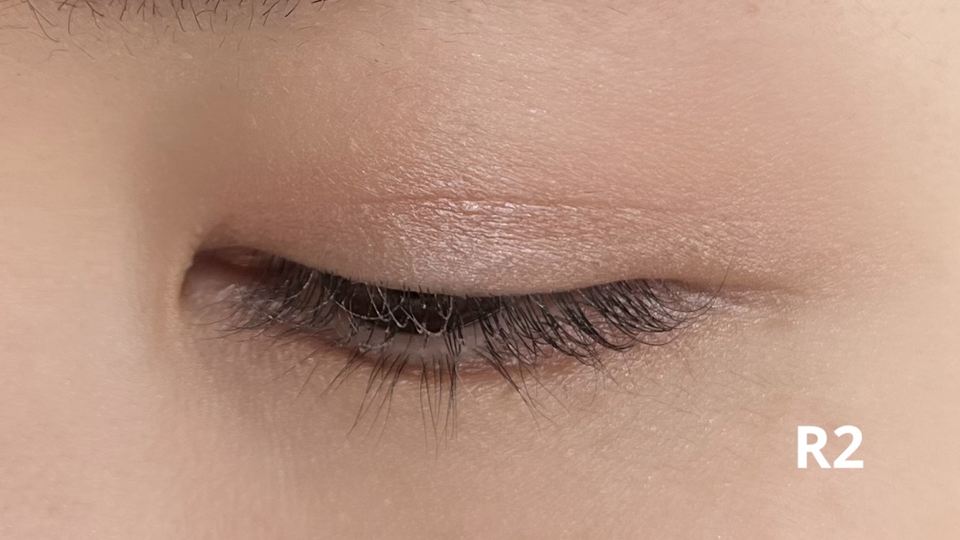 キャビアスティック アイカラー R4 BED OF ROSES/ローラ メルシエ/スティックアイシャドウを使ったクチコミ（1枚目）