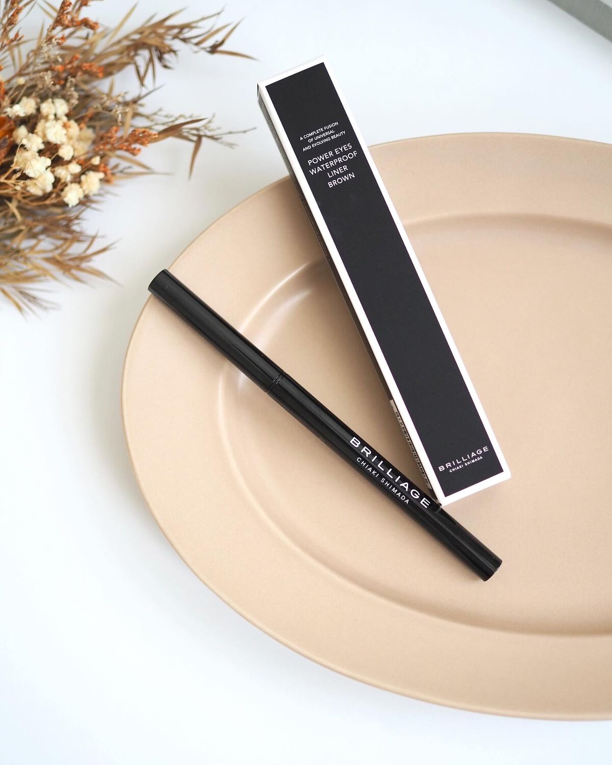 パワーアイズ ウォータープルーフライナー/ブリリアージュ/ペンシルアイライナーを使ったクチコミ(4枚目)