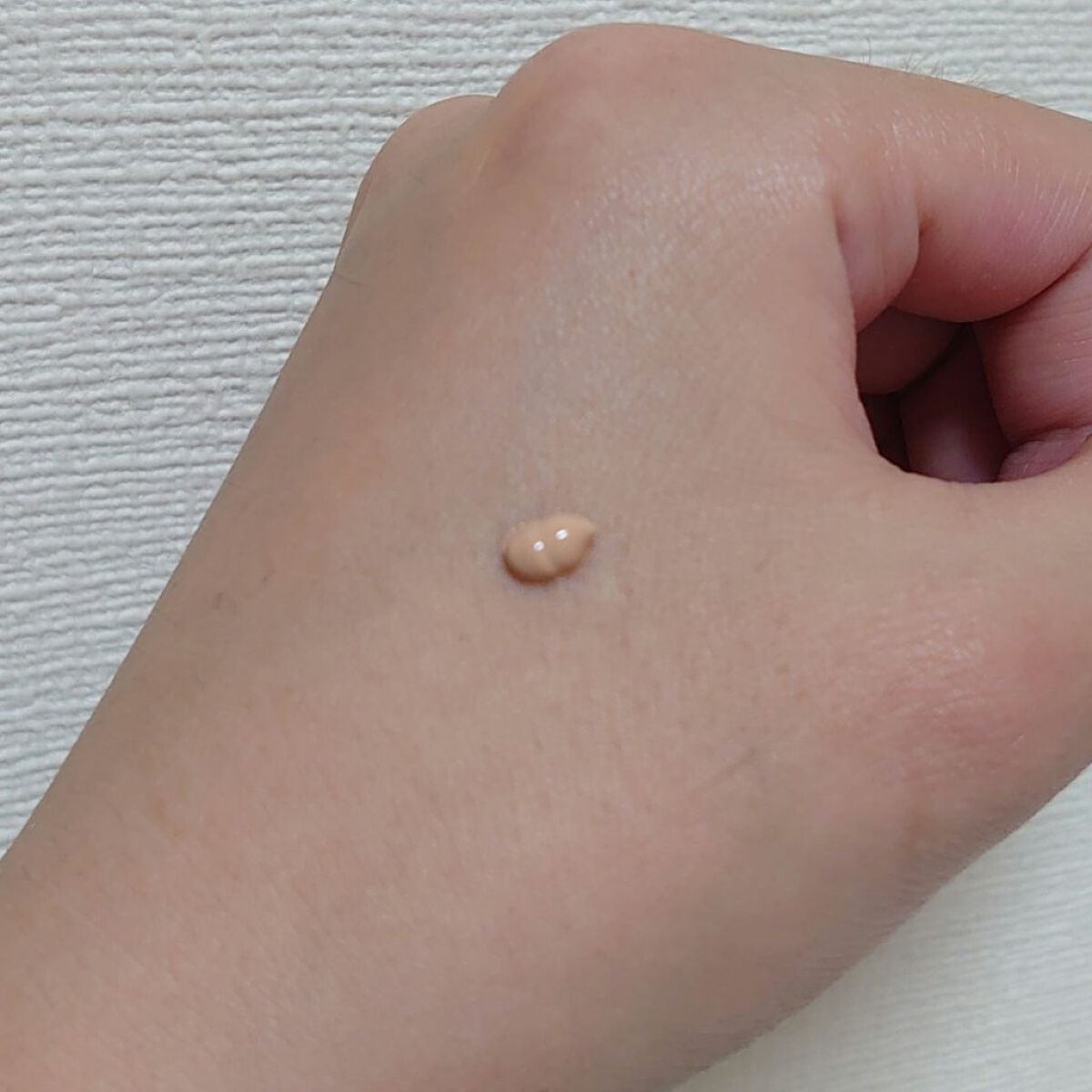 リアルカバーリキッド(セミマット)/KATE/リキッドファンデーションを使ったクチコミ(3枚目)